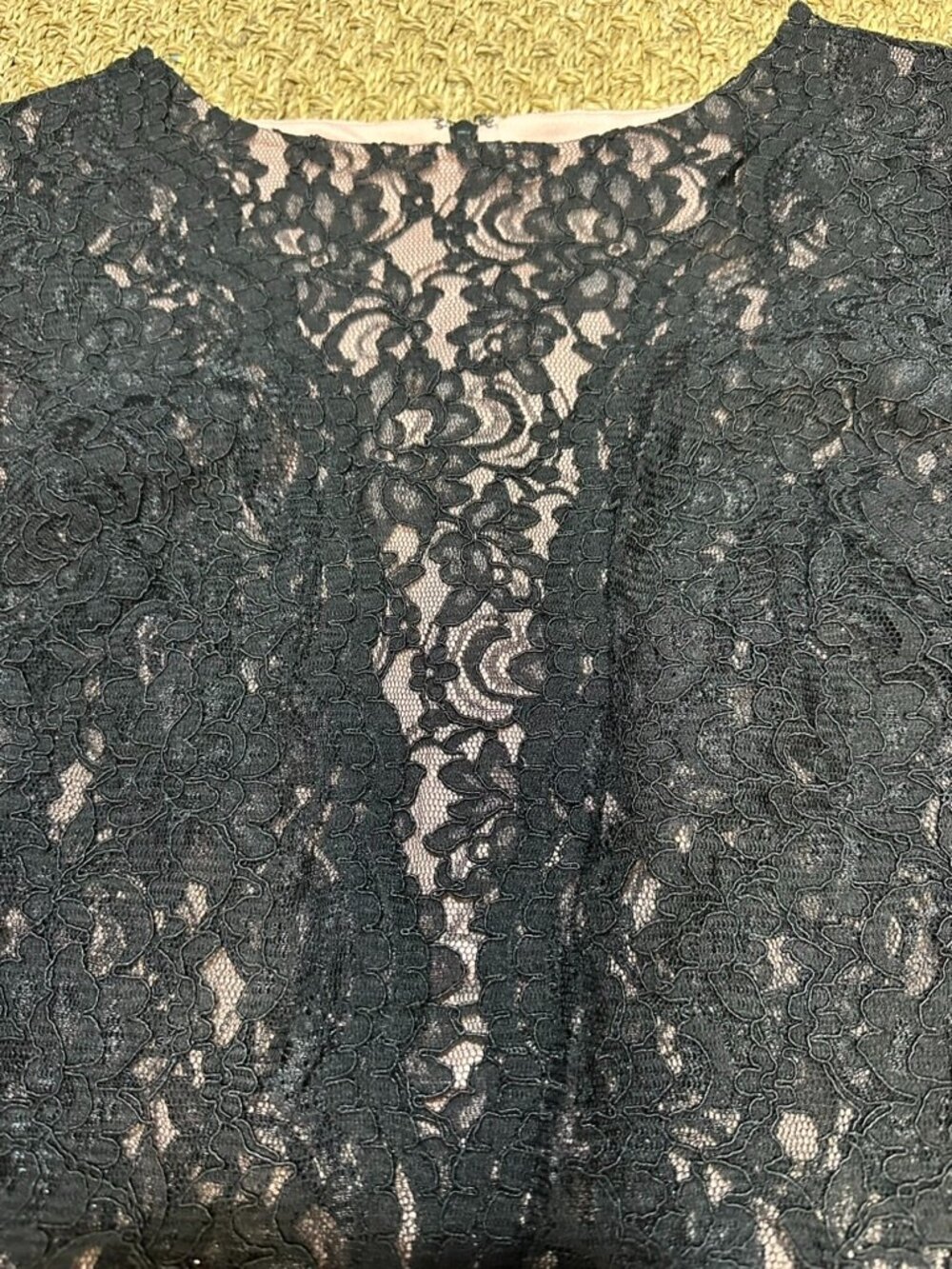 RALPH LAUREN LACE FITTED DRESS